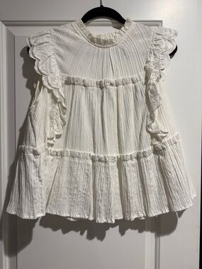 &Merci White Ruffled Sleeveless Peasant Blouse fully lined